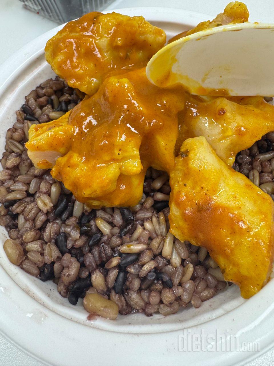 여기 닭찌가 젤 맛있어여