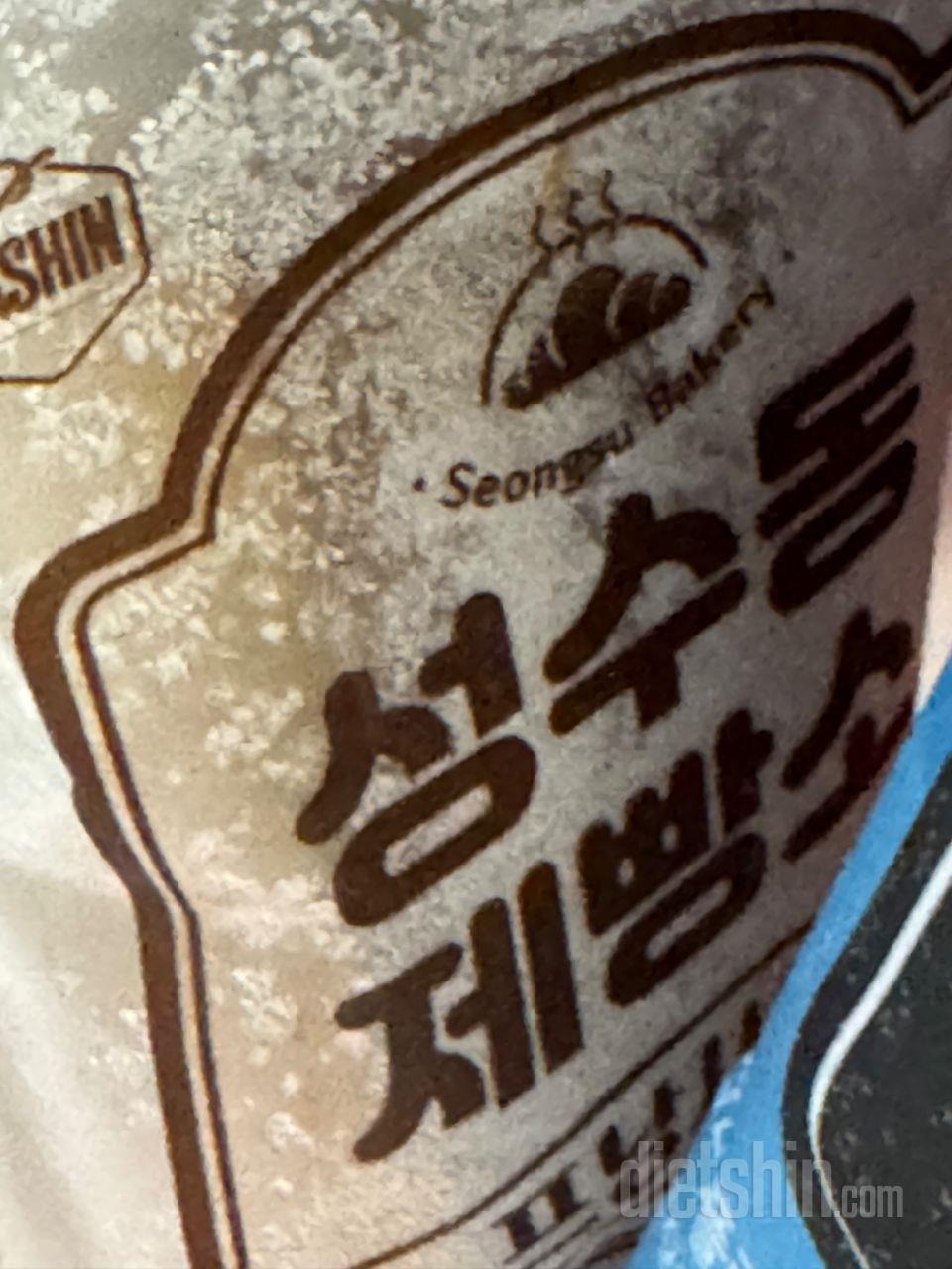 저는 치즈케이크 생각 보다 꽤 만족합