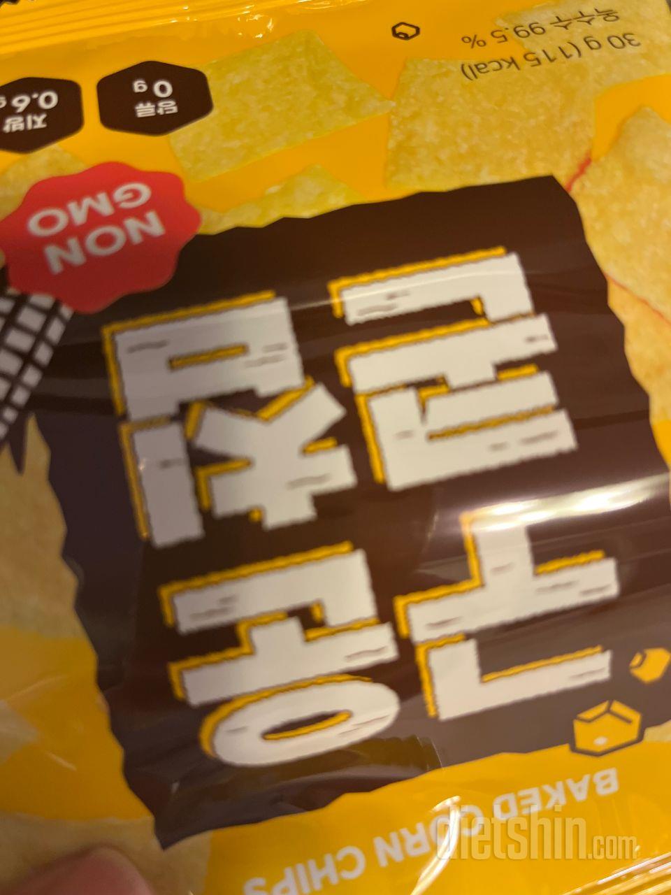 바삭바삭 고소한 과자네요