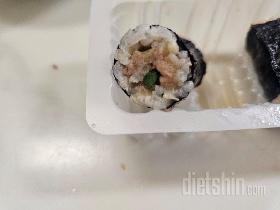 곤약꼬마김밥은 진짜 맛있네요  현미주