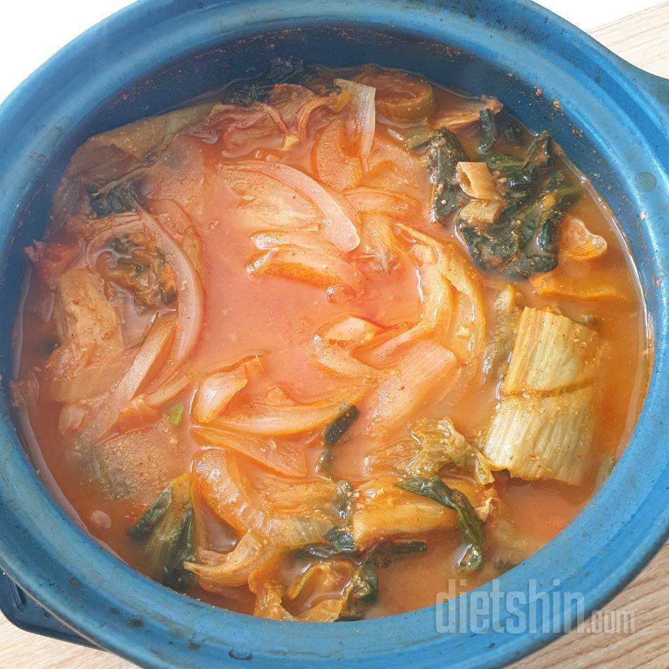 꾸준히 구매하고있어요.
칼로리나 가격