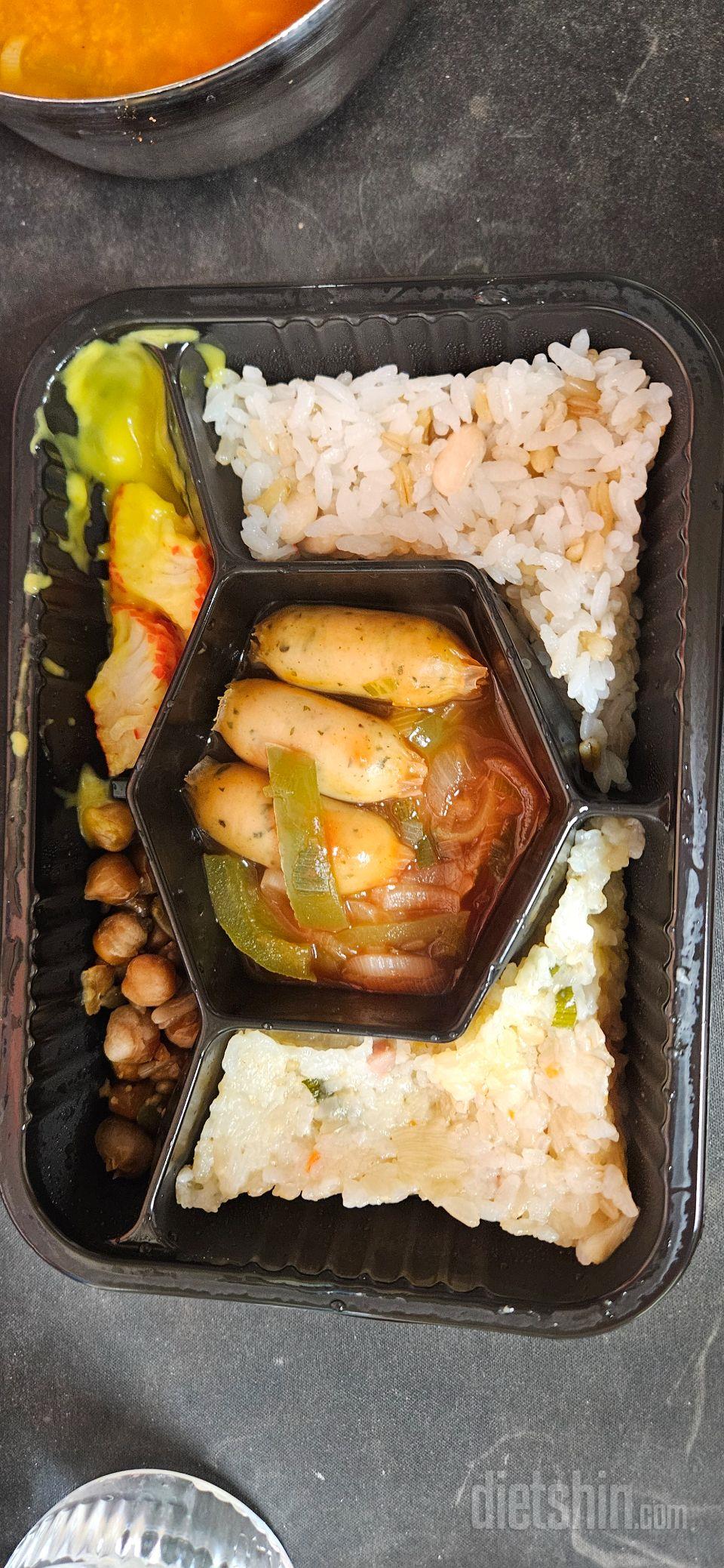 이건 성인이 먹기엔 양이 적어요.근데