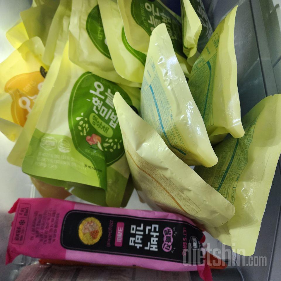 밥없는 김밥인데 생각보다 맛있어요~