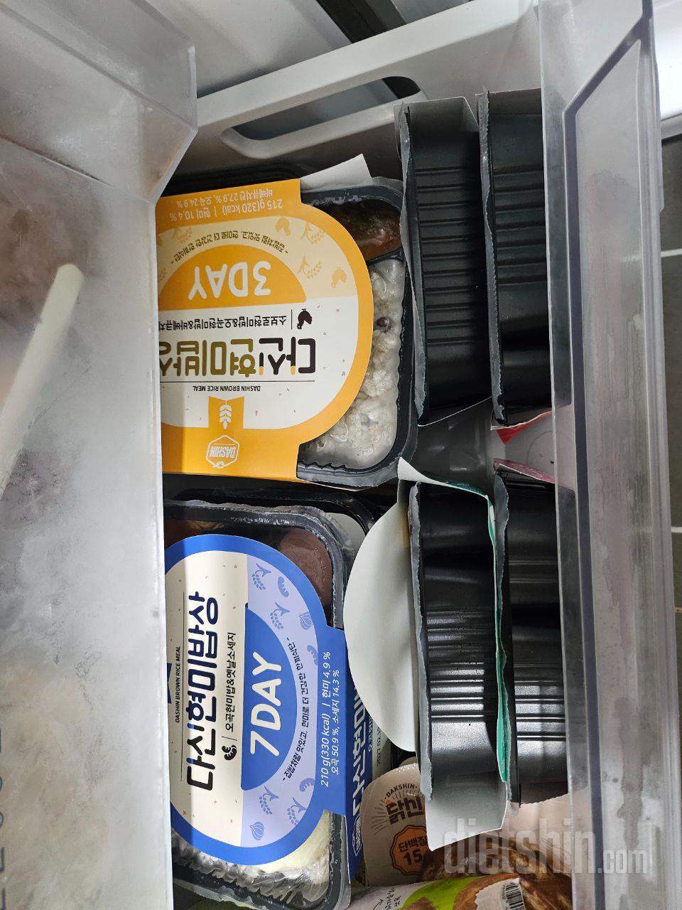 밥이 진짜 맛있어요.
양도 적당하고요