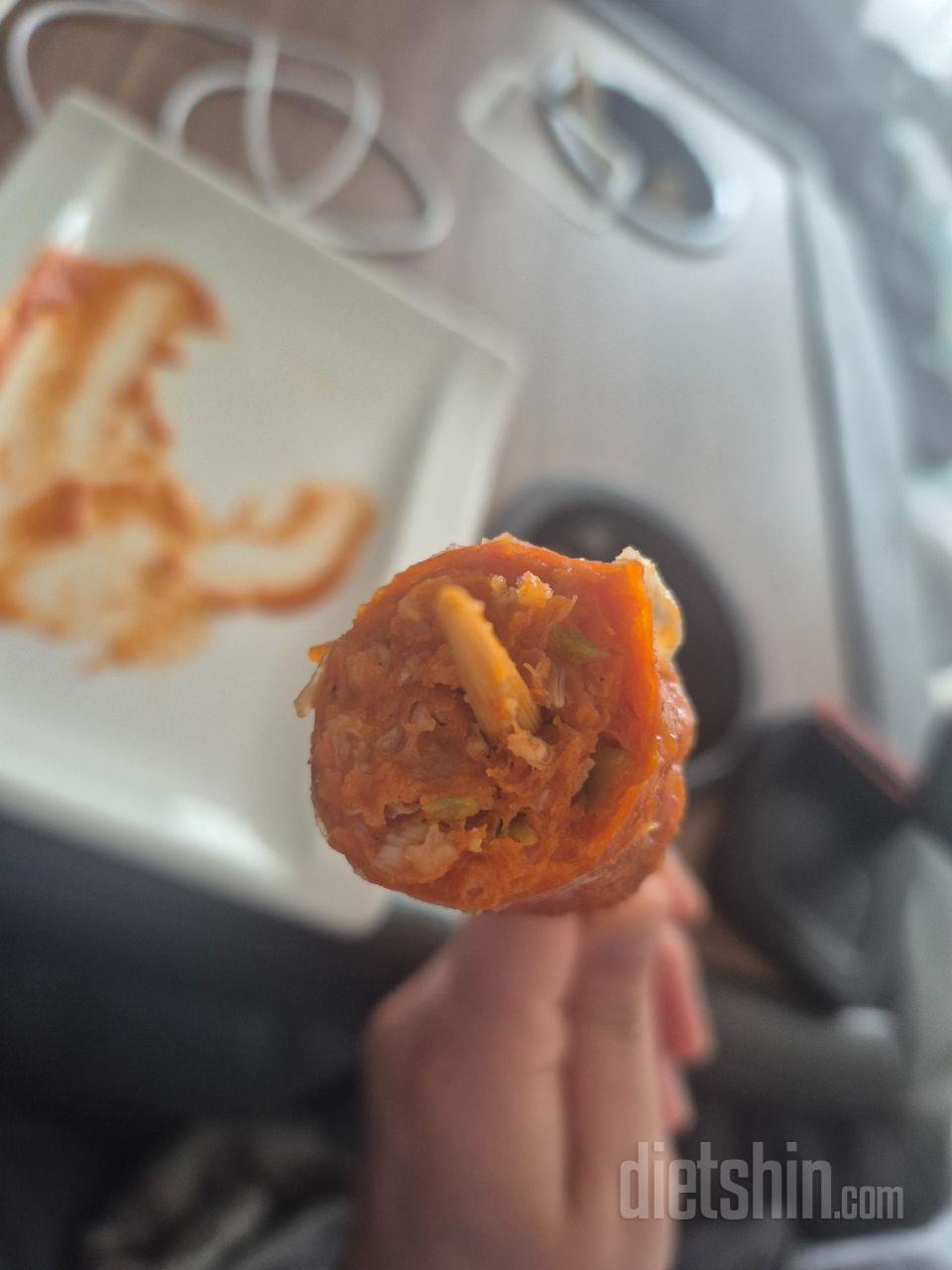 매운맛 좋아해서 불닭맛이랑 청양고추로