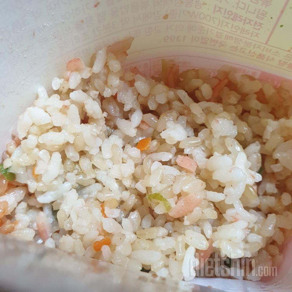 게맛살이랑 햄치즈 구매했습니다.
전