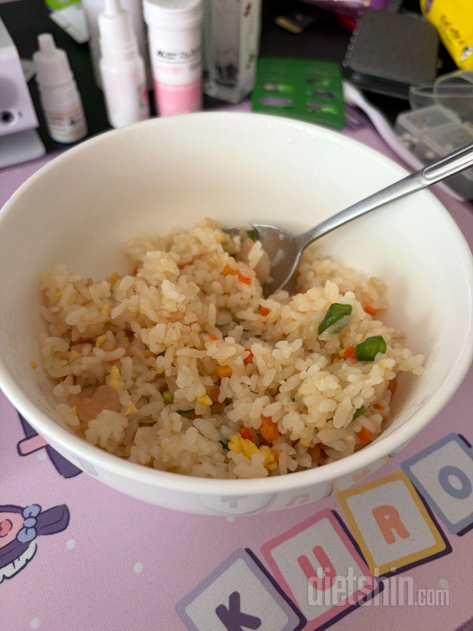 새우 볶음밥이 제일 맛있더라구요 ㅎㅎ