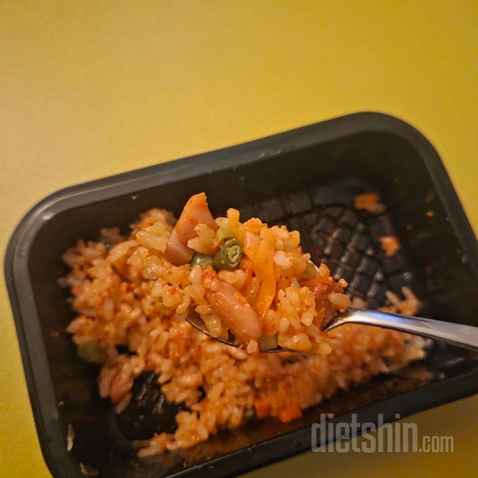 야식을 못 참아서 늘 제자리 걸음이었