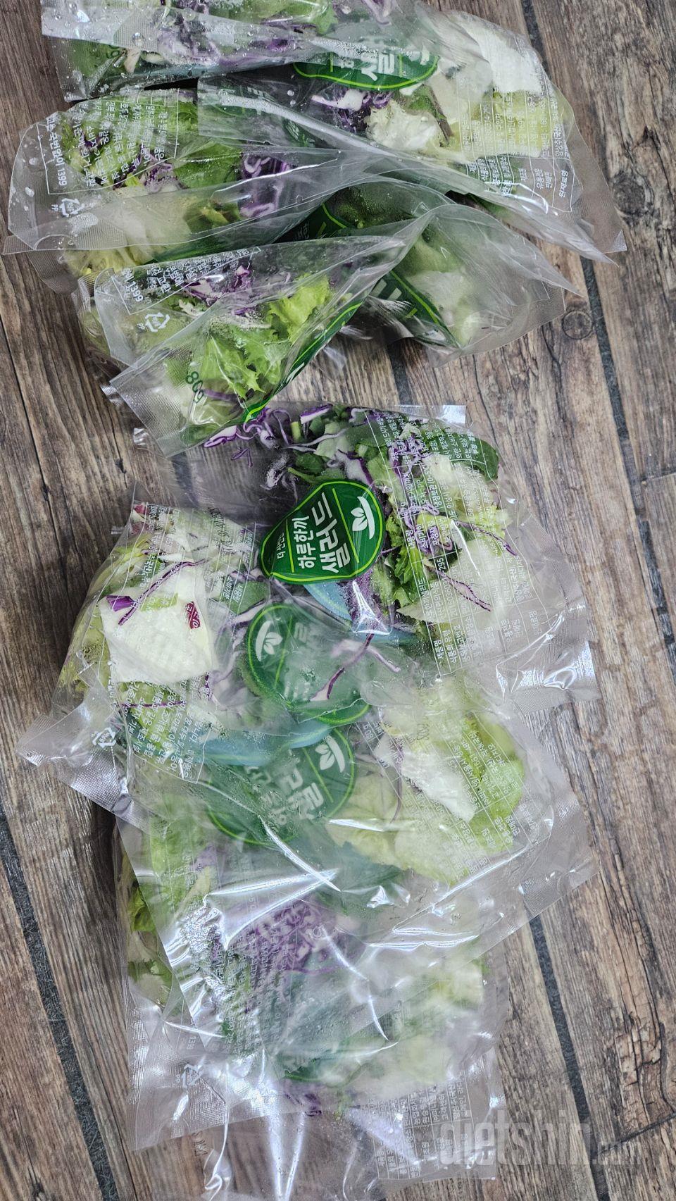 살이 많이 쪄서 식단 조절용으로 채소