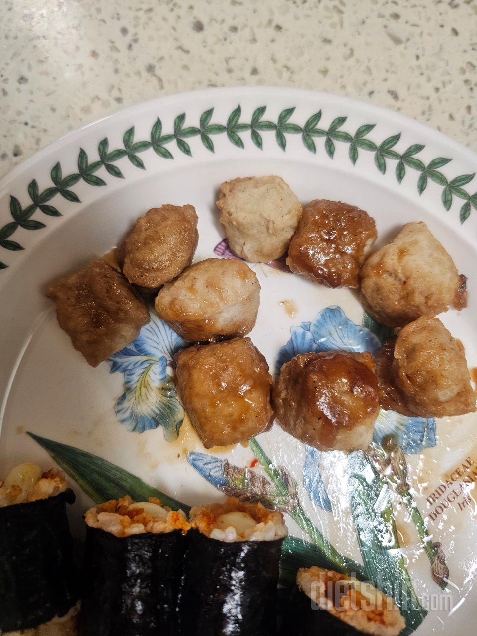 기존의 일반 닭가슴살 과 소스 닭가슴