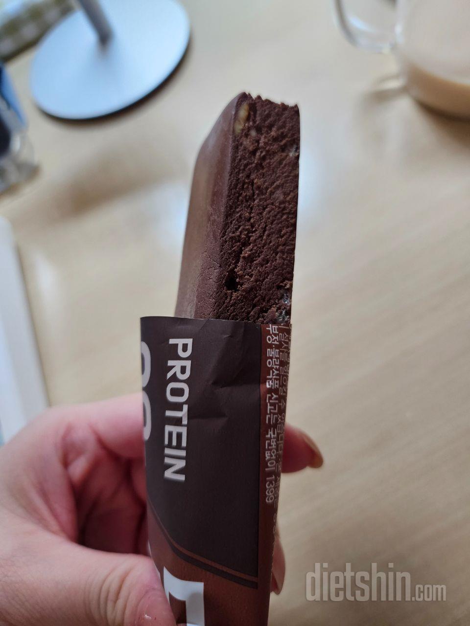 맛있네요. 혼합으로 샀지만 동생이 다