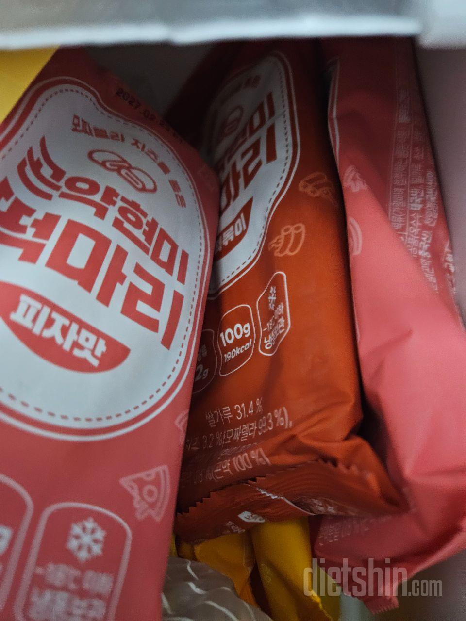 맛있어요~~ 세일하길래 재재구매입니다