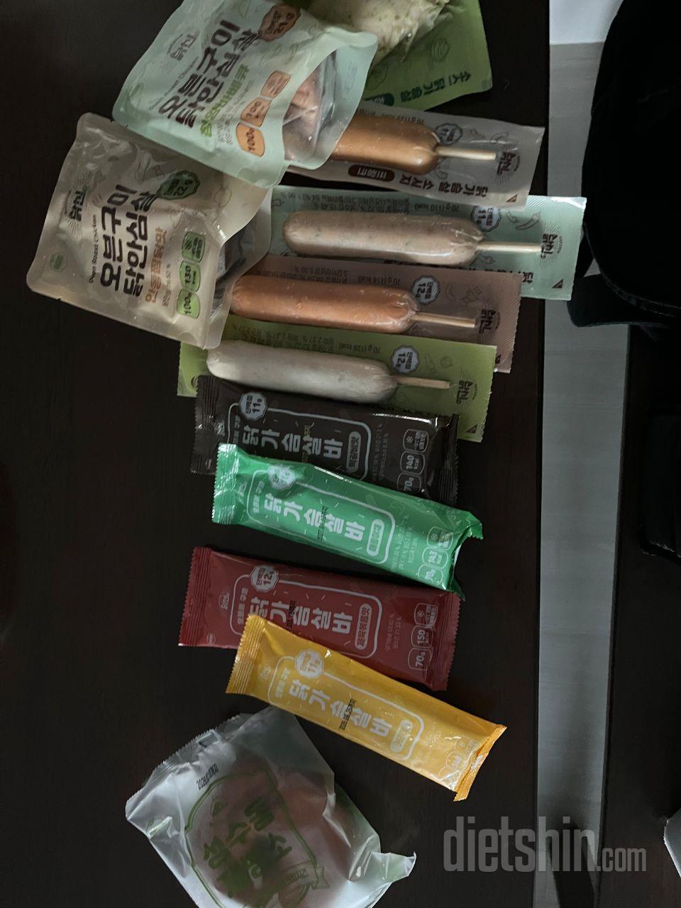 얼음팩이 있긴 했는데 약간 녹았어요.