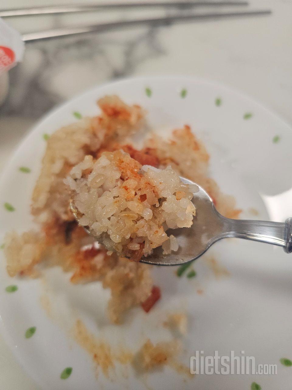 안에 내용물이 광고처럼 푸짐하지는 않