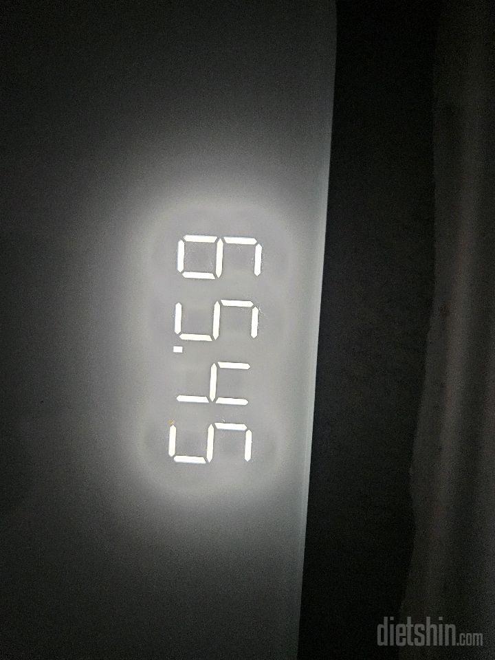 7일 아침 몸무게 재기4일차 성공!