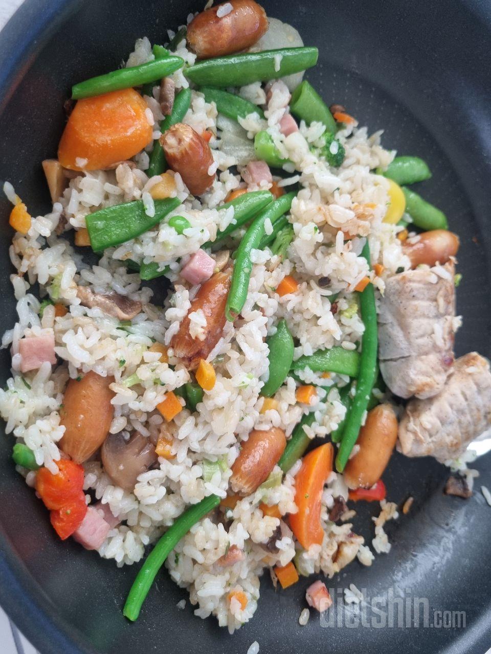 173 / 69.5kg 남성

바프