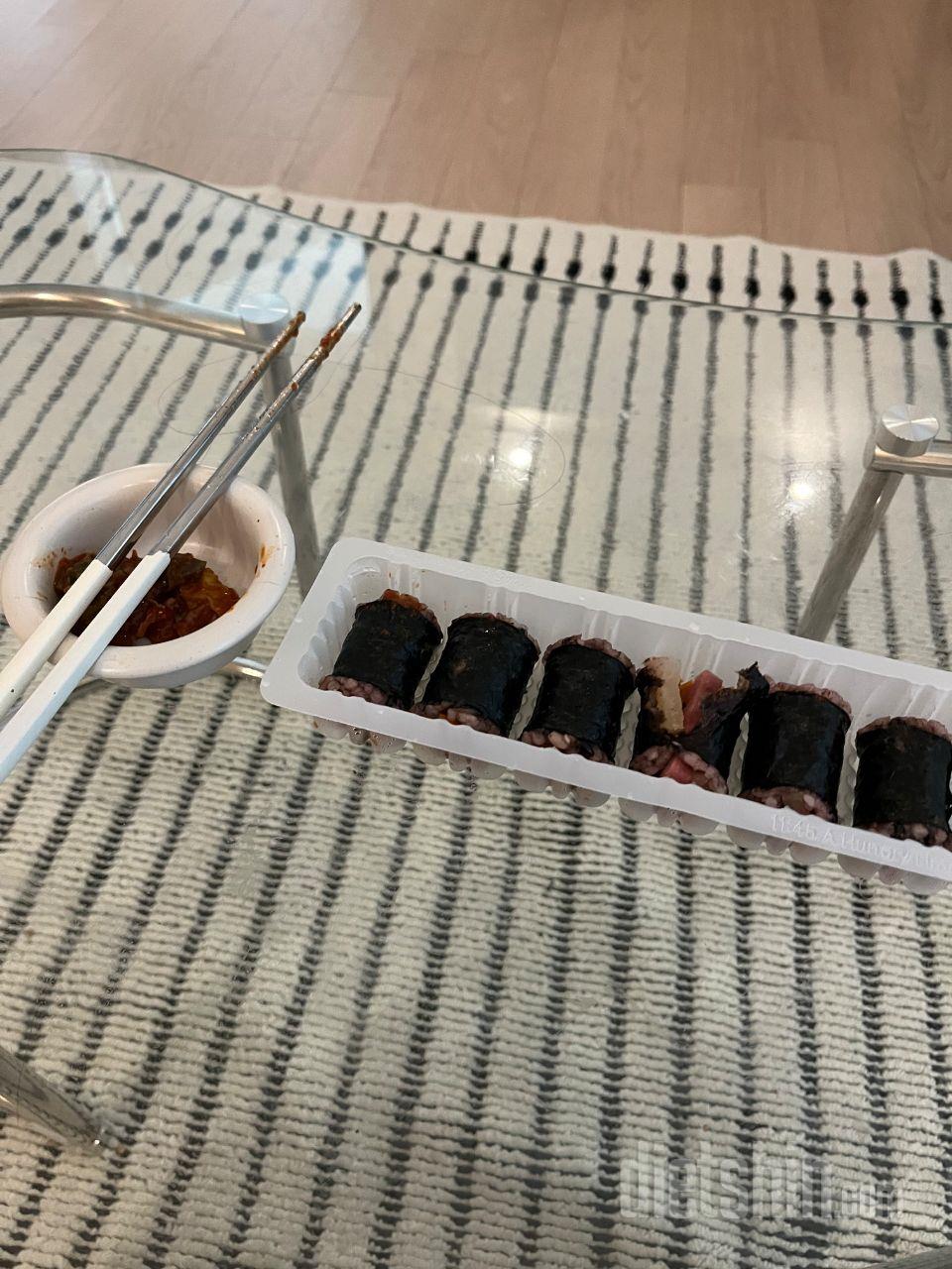 너무 맛있어요 ㅎㅎ실비김치랑 뚝딱