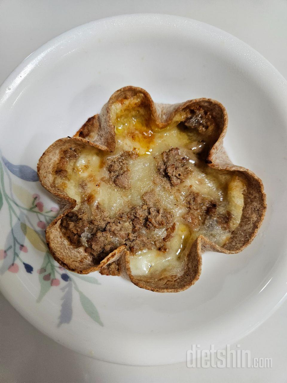 바삭하니 맛있어요~~~
가격만 좀 내