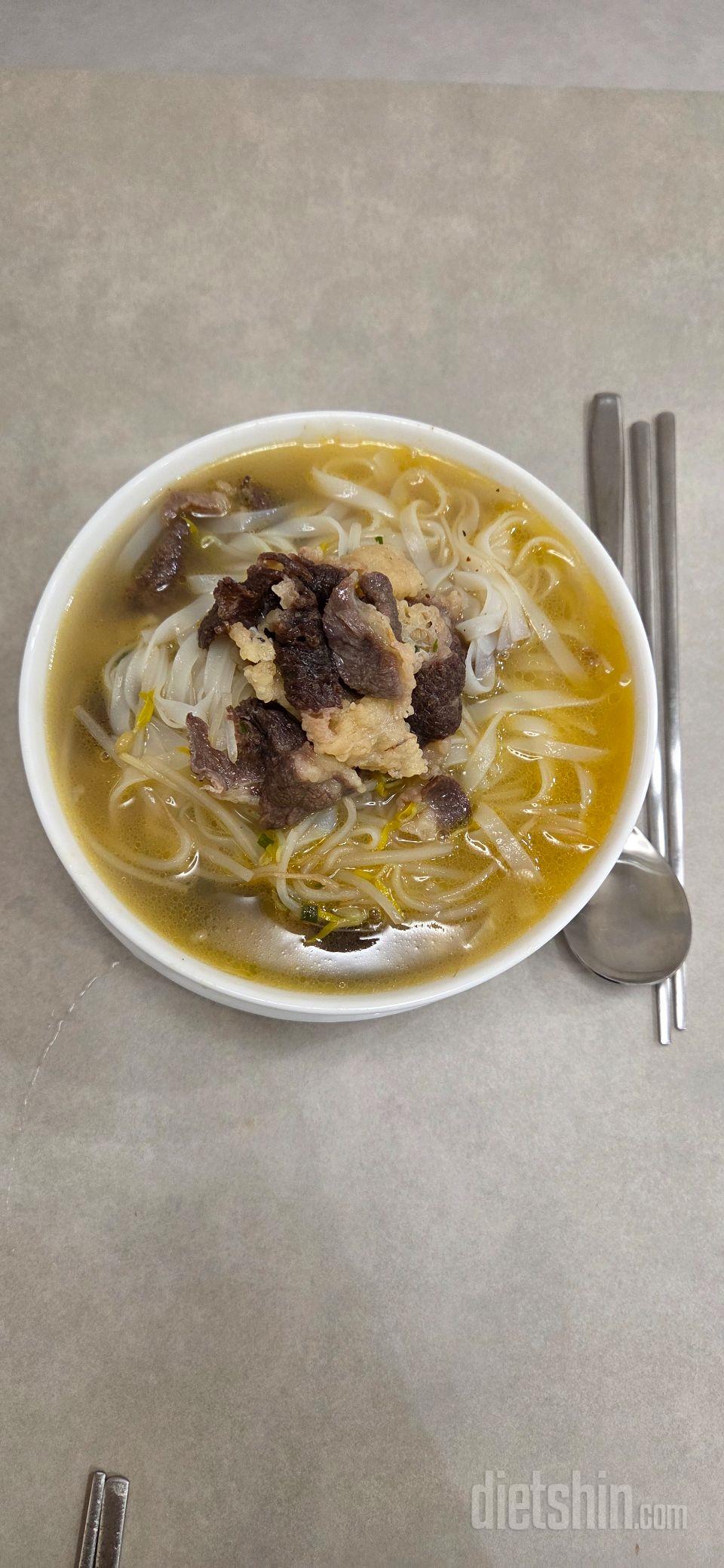 정말 간편하고 맛있어요~
숙주와 고기