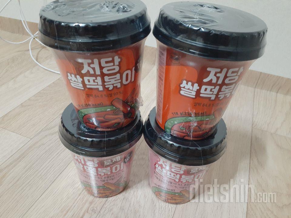 로제 떡볶이는 처음 먹어봤는데 맛있네