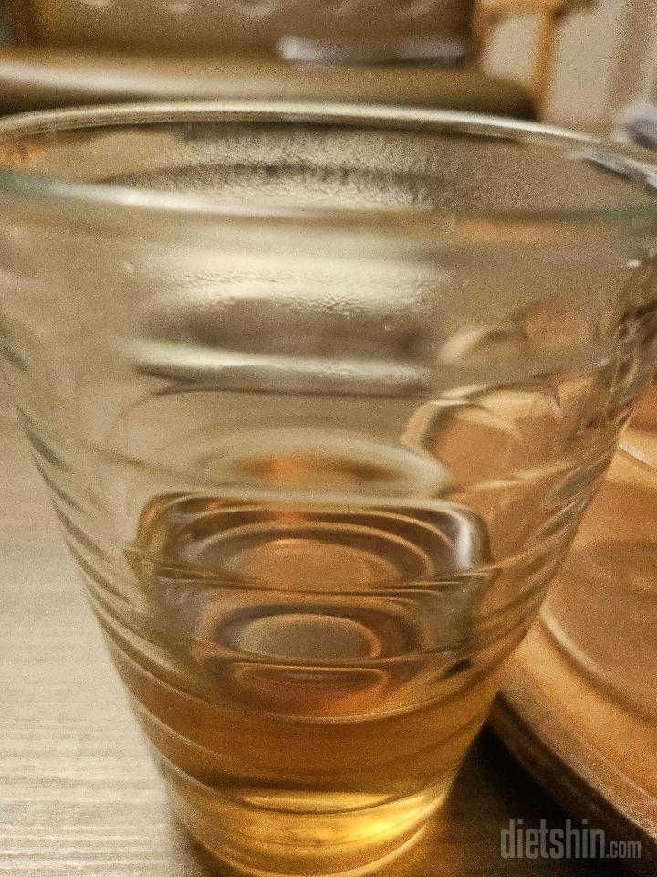 30일 하루 2L 물마시기203일차 성공!