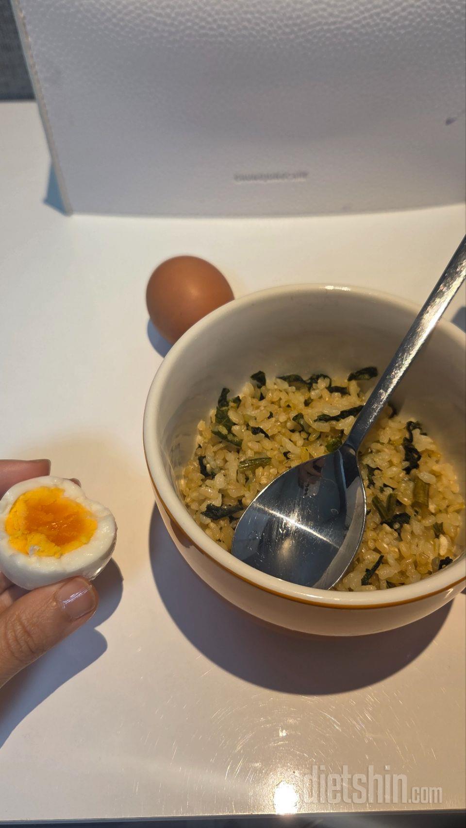 맛있고 저렴하고 질리지도 않아서 재구