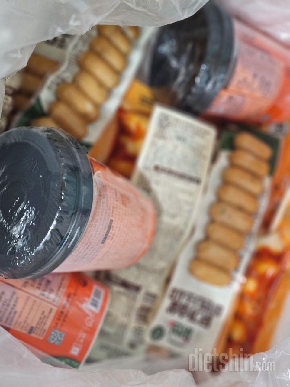 매운거 좋아해서 기대 안했는데 매콤하