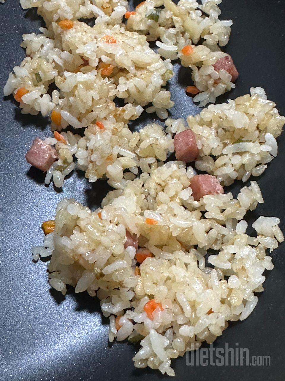 양이 적어요. 맛은 괜찮아요.