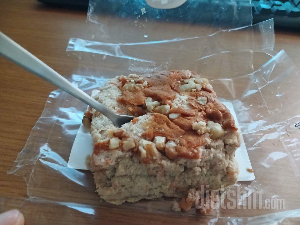 100원 줍좁해서 체험해보고 담백한빵
