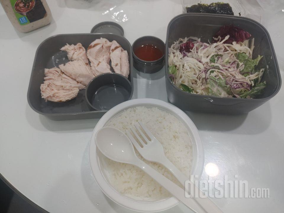 3일에한번꼴리 시켜먹고있습니다
야채부