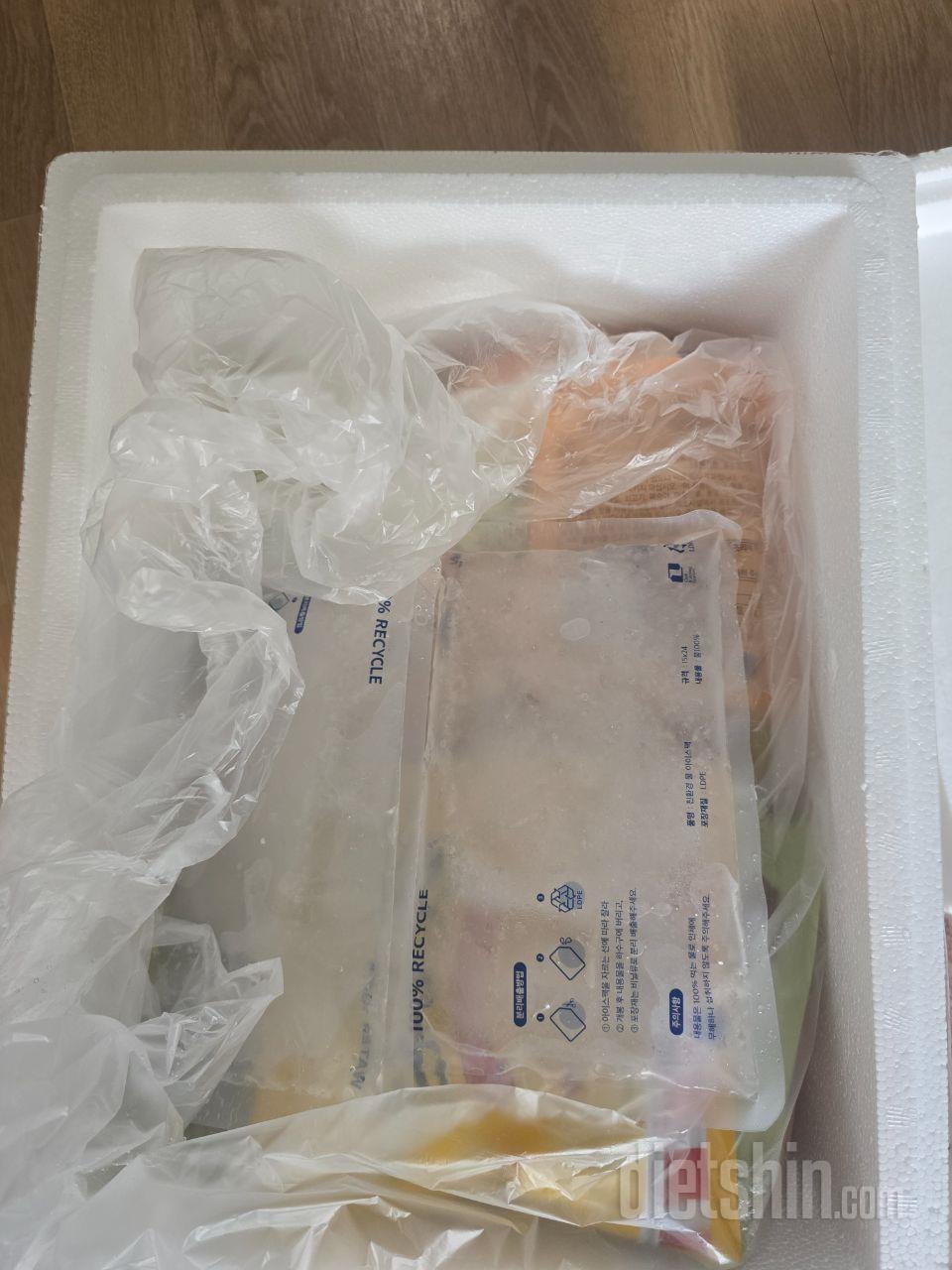 빠른배송
맛있습니다
식사용으로 먹고있