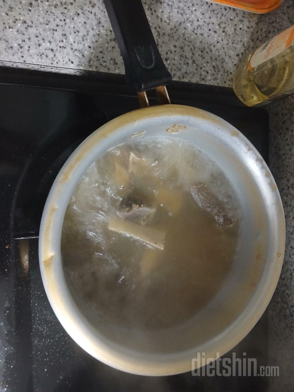 도착과 동시에 다신도시락이랑 같이 비