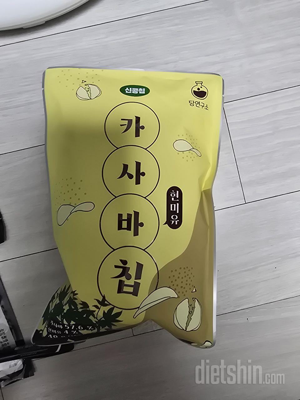 입터짐 방지용으로 샀는데 맛있어서 큰