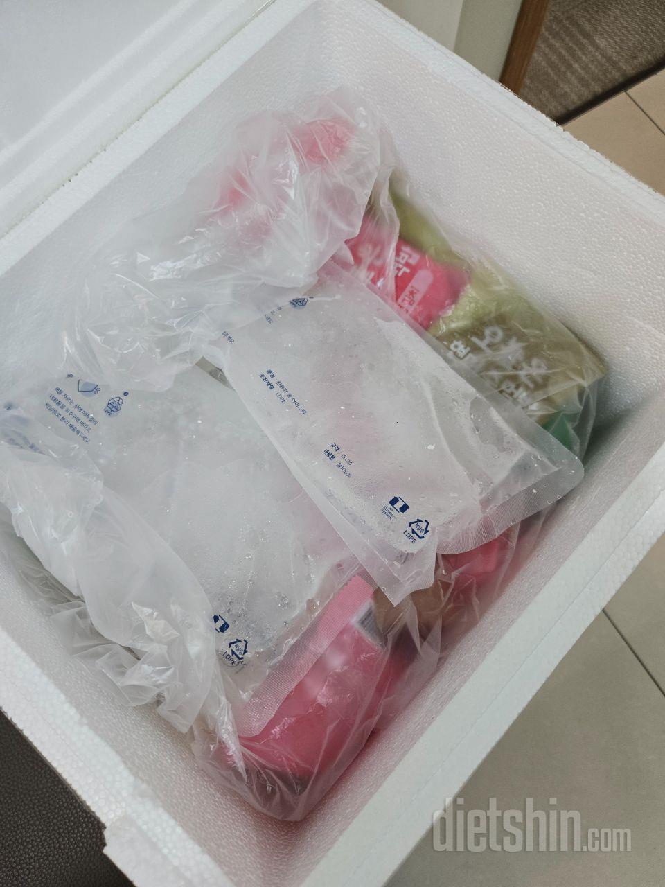 매번 집에서도 회사에서도  먹습니다.