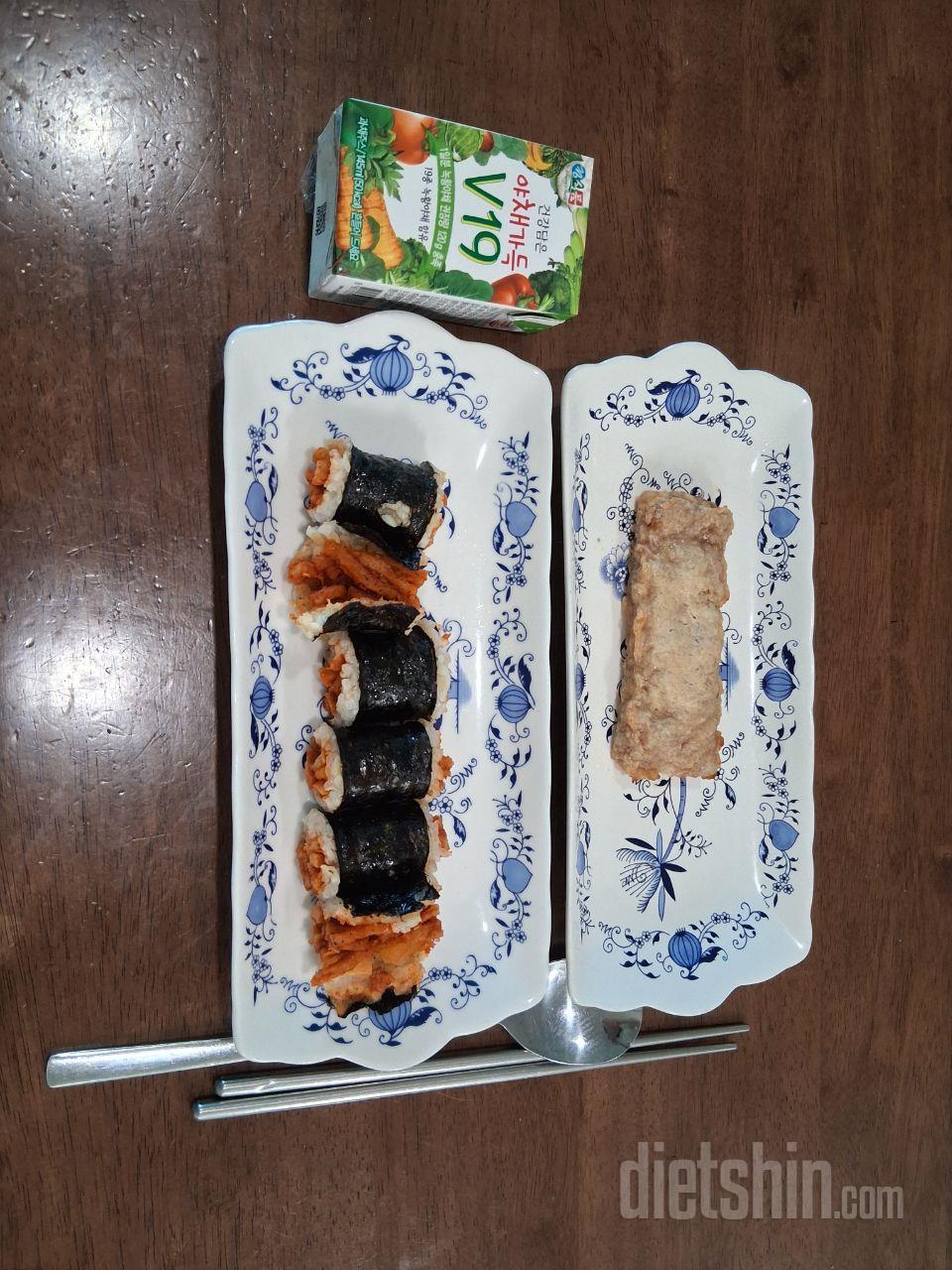 곤약 꼬마 김밥을 처음으로 사보았는데