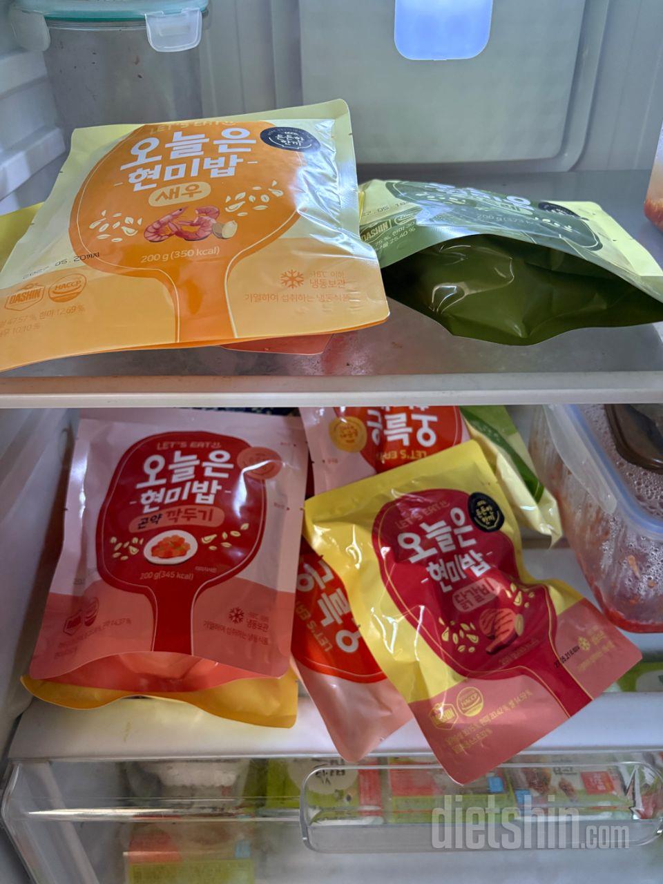 식단종류도 여러가지라서 물리지가 않고