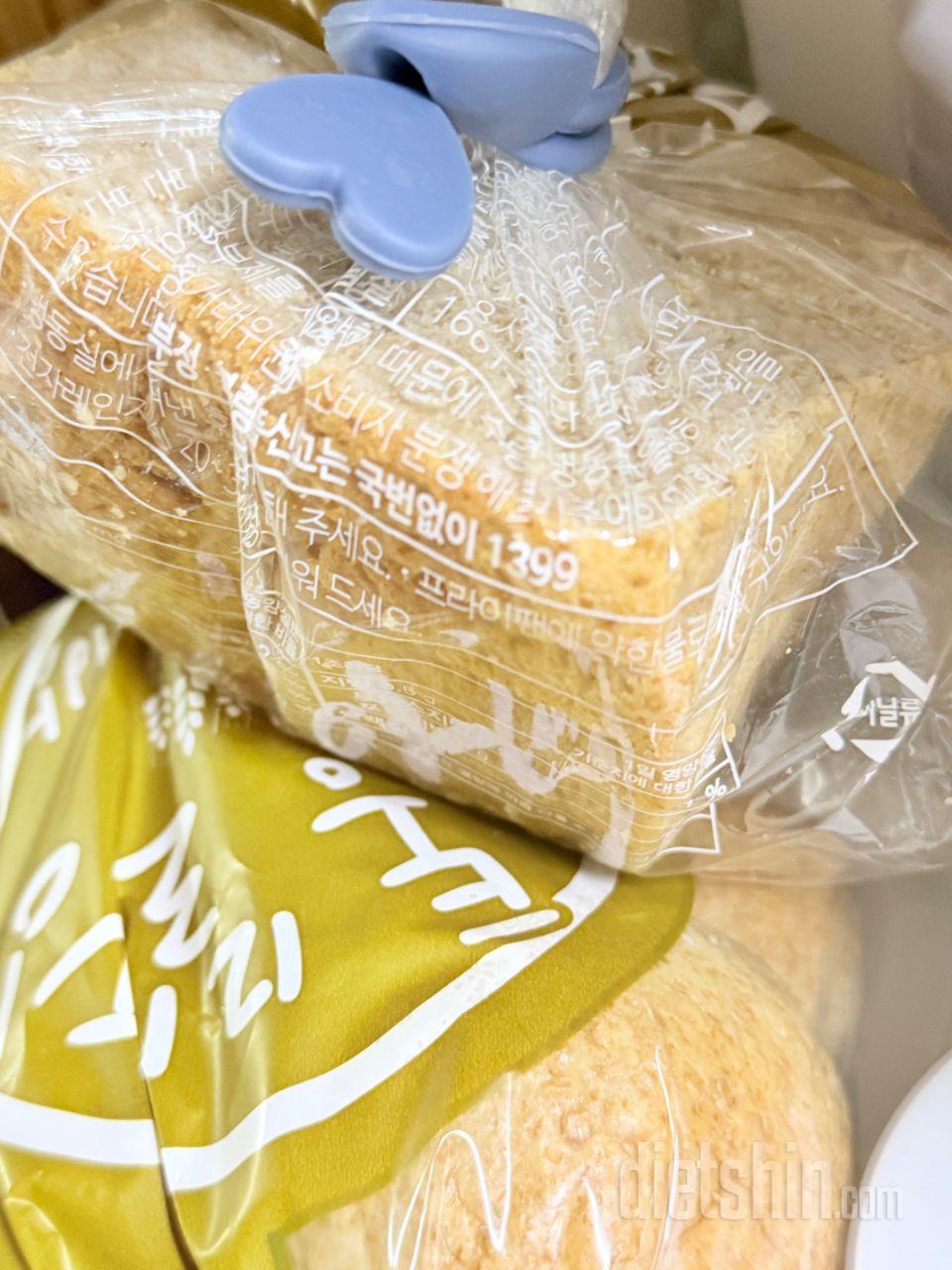 예전에 먹어보고 생각나서 주문햇어요