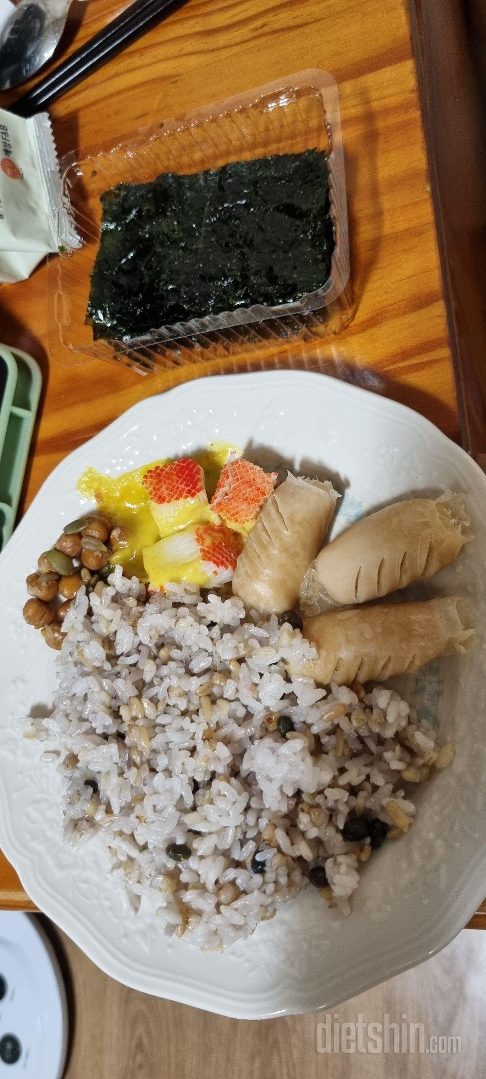예전부터 즐겨먹던 현미도시락이에요!