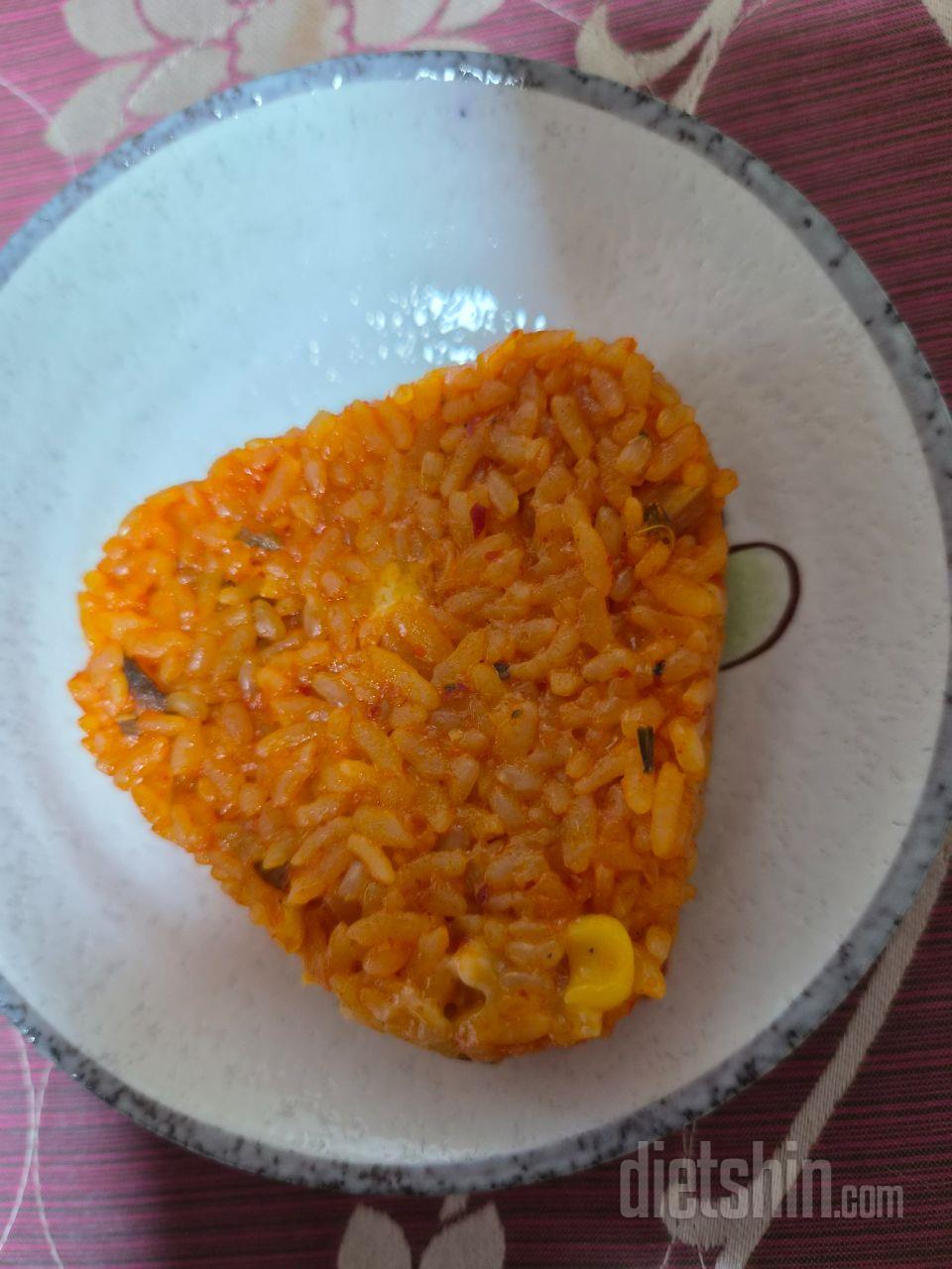 맛있게먹을게요!볶음밥도 같이샀어요!
