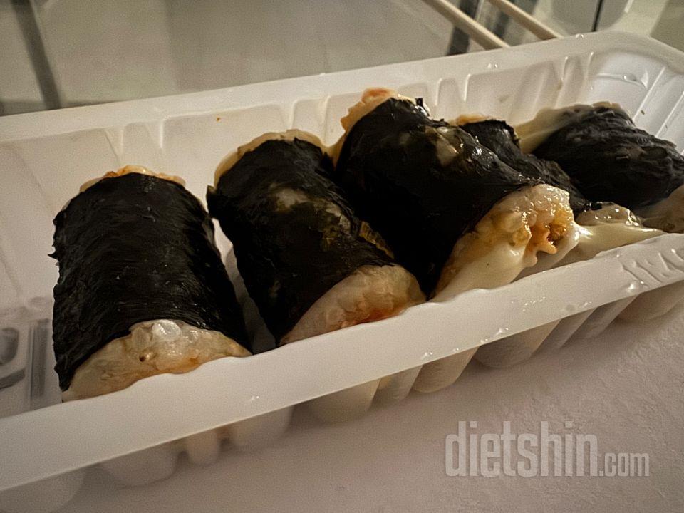 곤약김밥인데 그냥 일반김밥같아요
일반