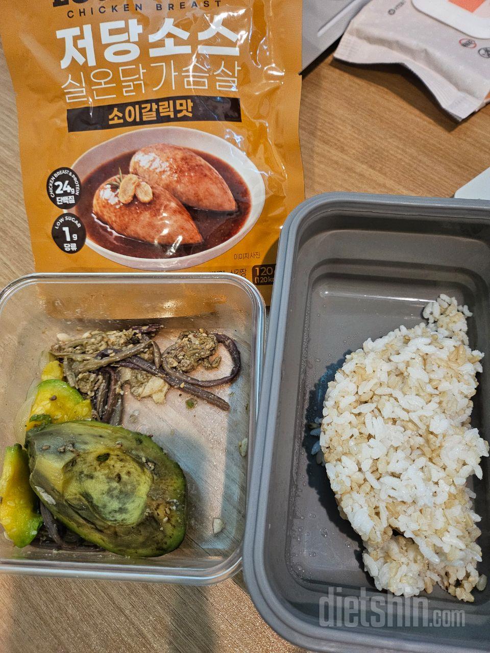짭조름하면서 달콤하니 먭찔이인 저한테