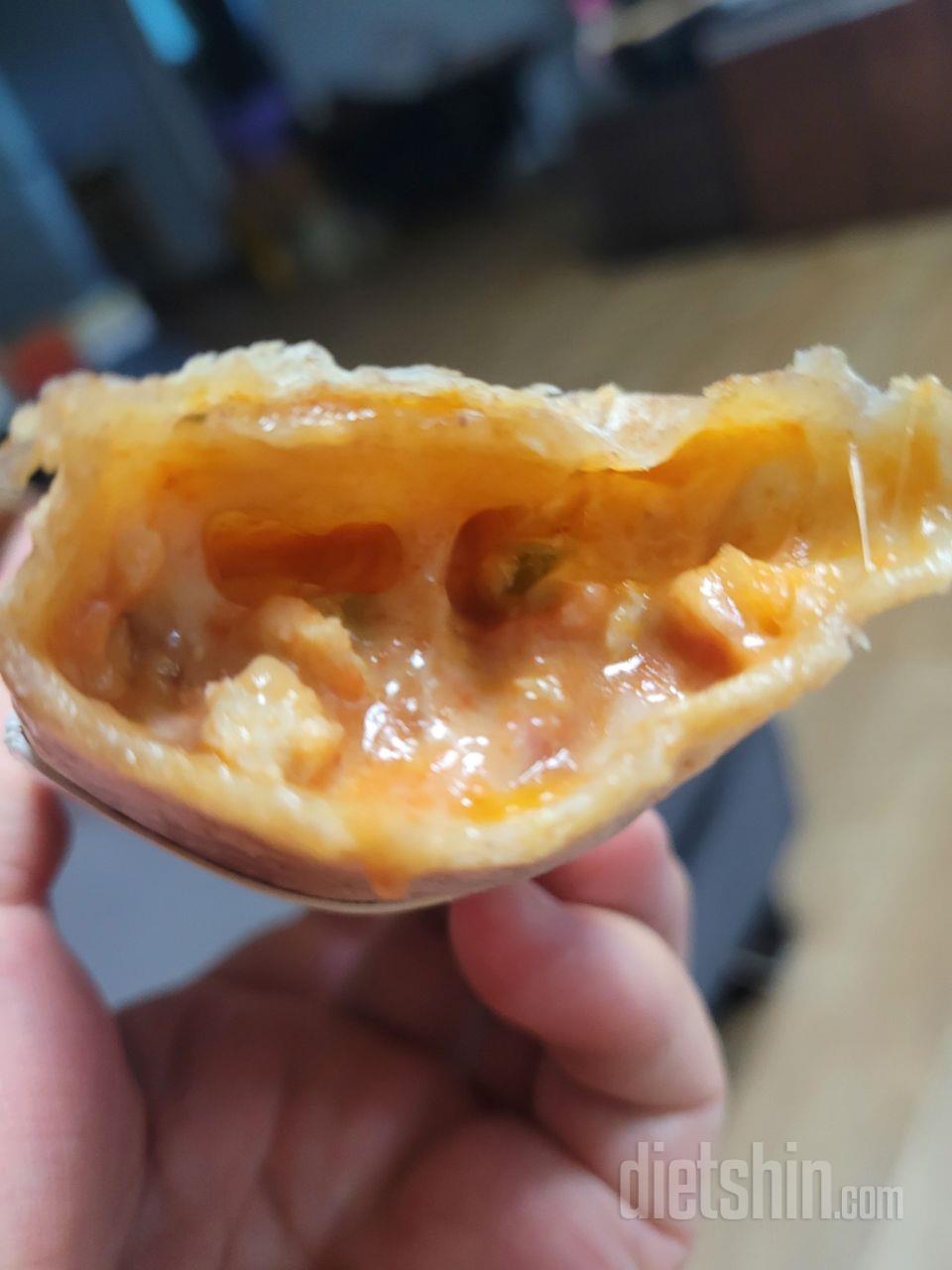 배송은 빨랐어요.
그런데 이런 살인같