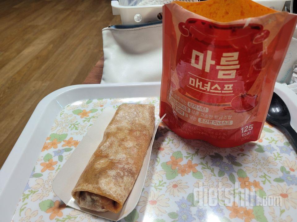 배송은 빨랐어요.
그런데 이런 살인같