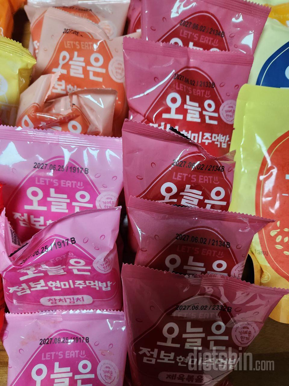 배송 빠르네요 
맛있을거 같아요!