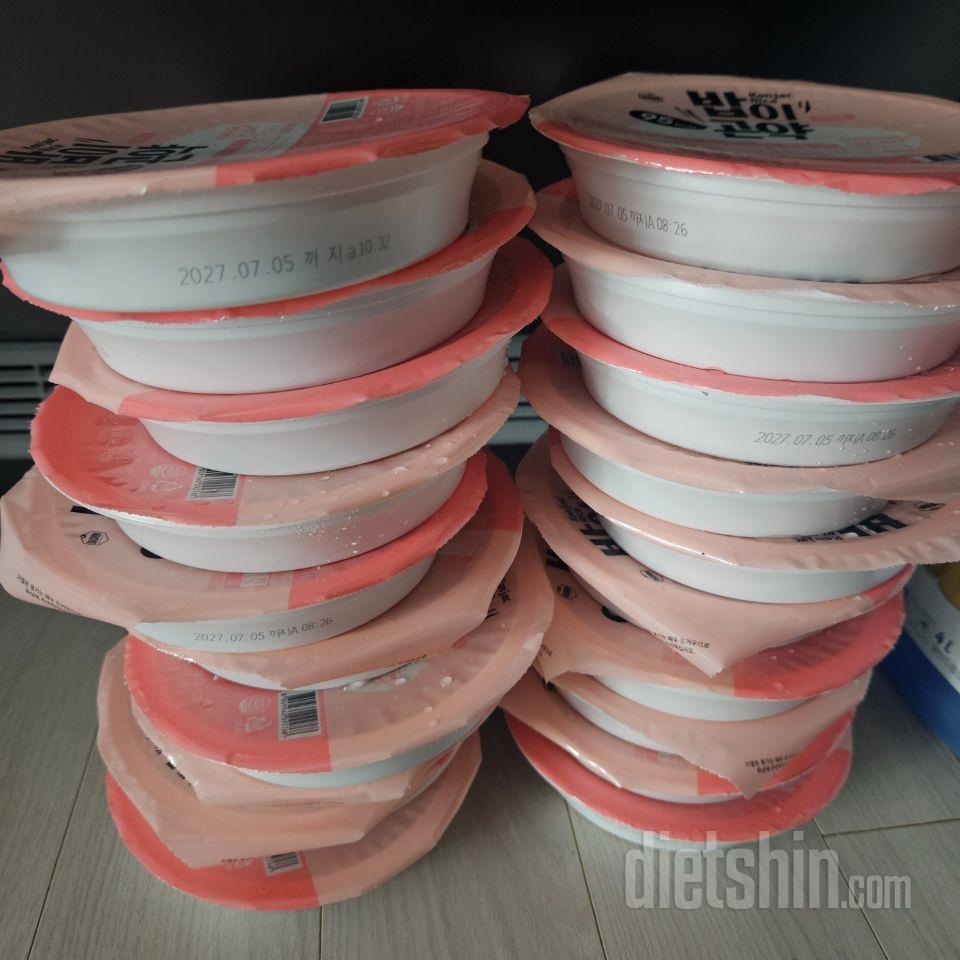 곤약밥은 처음인데 냄새도 없고 씹히는