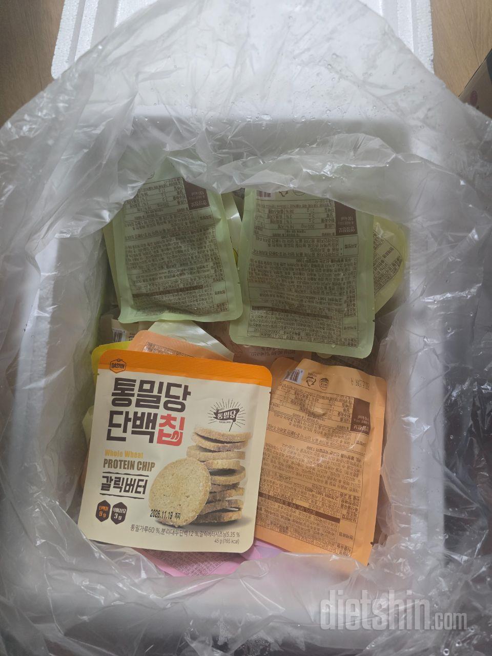 배송 완전빠르고
간편하게 먹을수있고