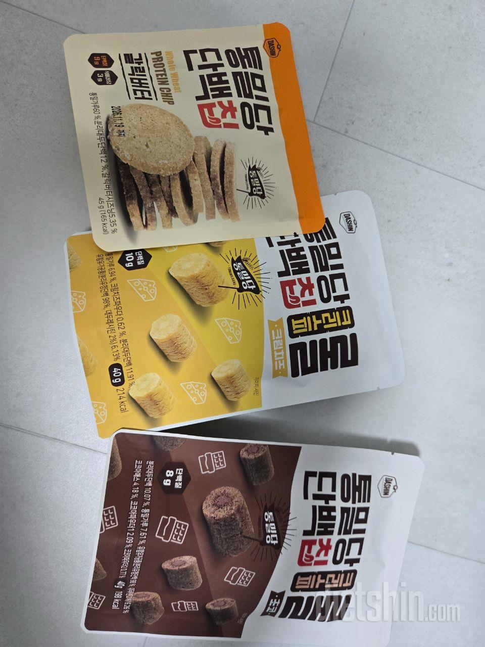 너무 달지 않고 맛있어요
단 통밀단