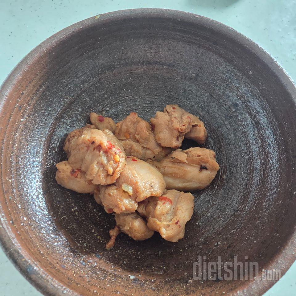 맛있게 단백질 채울 수 있음에 감사하