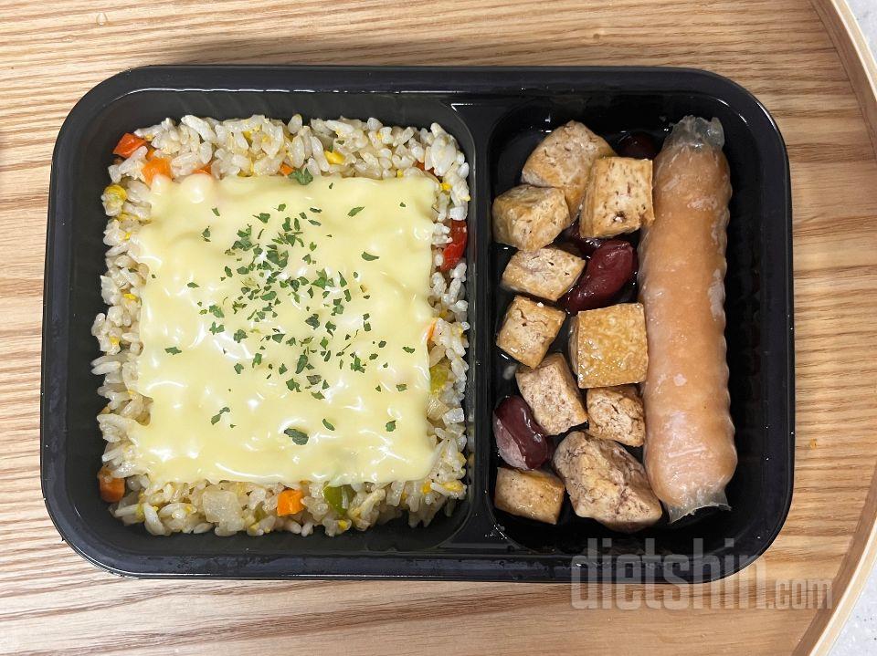 밥은 맛있고 좋은데요 소세지 진짜 너