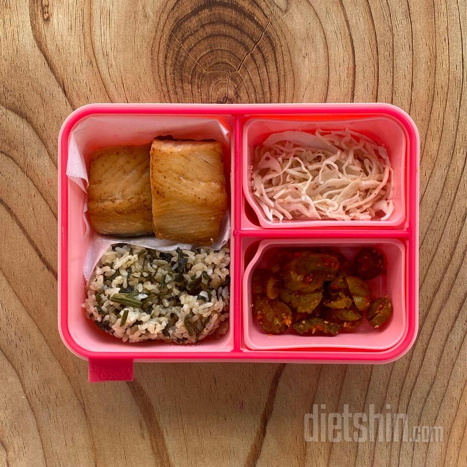 꾸준히 먹는 제품이에요! 단백질 넉넉